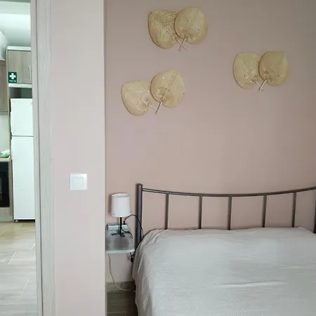 Nyaraló Io's Ofrínio